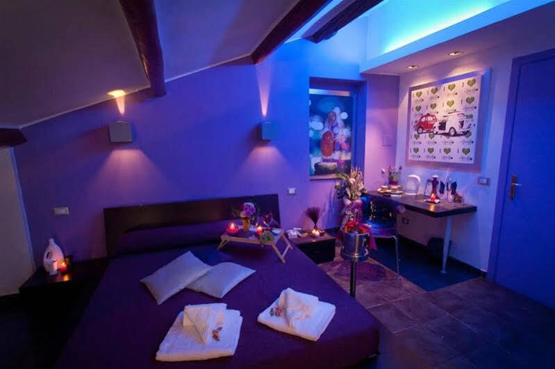 Villa Chroma Tria Rom
